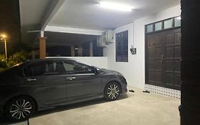 Rina Homestay 2